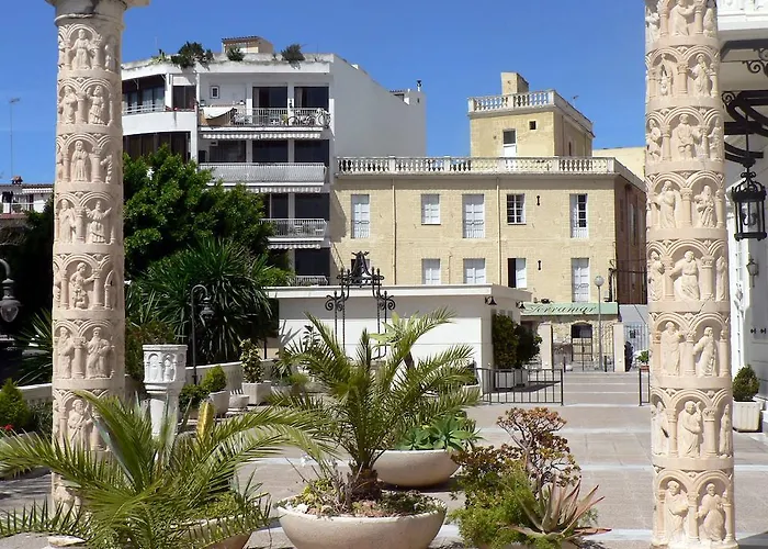 Hostal TerramarHostal